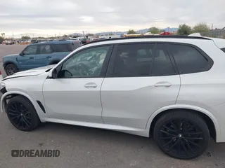 2022 BMW X5 sDrive40i with VIN 5UXCR4C09N9K29185, listed as a IAAI auction lot 41579217 with 35,098 mi miles. Bid and sale history available at carsss.com. Image 15.