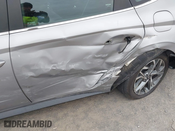 2023 Hyundai Sonata SEL with VIN KMHL64JA6PA269887, listed as a IAAI auction lot 41950447 with 31,218 mi miles and . Bid and sale history available at DreamBid. Image 6.