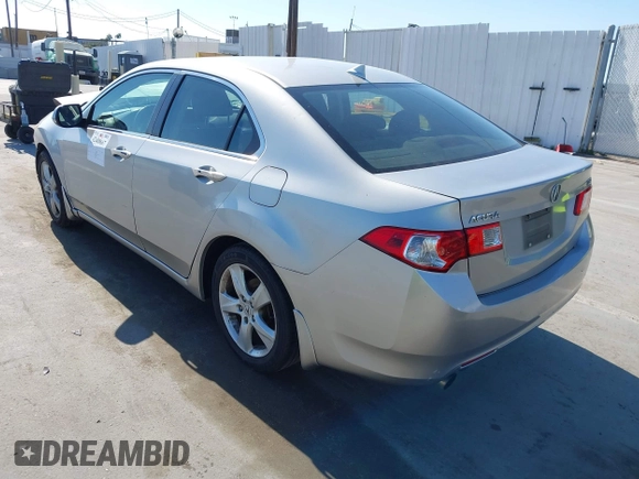 2010 Acura TSX z VIN JH4CU2F60AC005142, wystawiony jako IAAI lot #42408667 z przebiegiem 188 081 mil mil oraz . Historia ofert i sprzedaży dostępna na DreamBid. Obrazek 3.