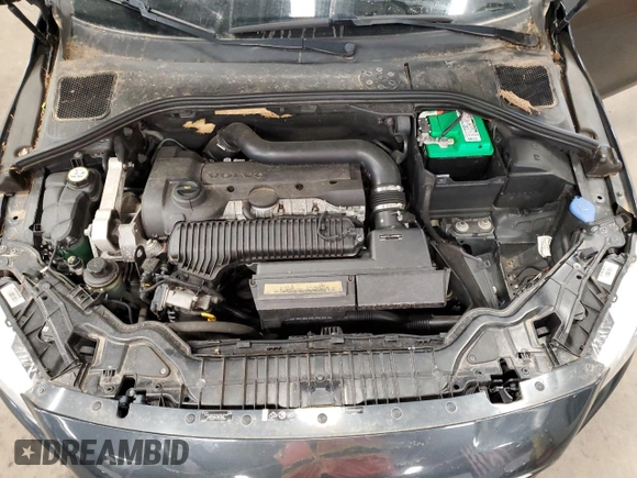 2015 Volvo V60 z VIN YV1612SC8F1212622, wystawiony jako Copart lot #58492135 z przebiegiem 114 137 mil mil oraz Tytuł czysty. Historia ofert i sprzedaży dostępna na DreamBid. Obrazek 12.