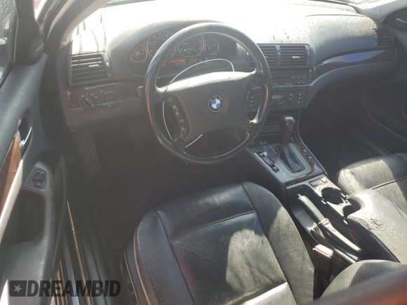 2005 BMW 3 Series 330i with VIN WBAEV53405KM42000, listed as a Copart auction lot 80365134 with 210,425 mi miles and Non Repairable. Bid and sale history available at carsss.com. Image 8.