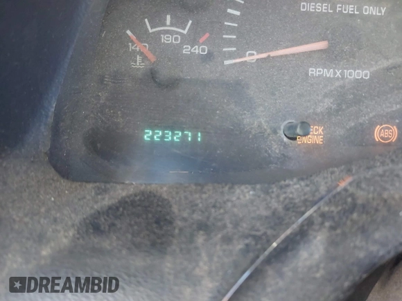 1999 Dodge Ram 2500 with VIN 1B7KC2365XJ625526, listed as a IAAI auction lot 41753846 with 223,271 mi miles. Bid and sale history available at carsss.com. Image 7.