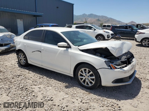 2013 Volkswagen Jetta SE with VIN 3VWDX7AJ8DM255685, listed as a Copart auction lot 59318365 with 146,345 mi miles and Salvage title. Bid and sale history available at DreamBid. Image 4.