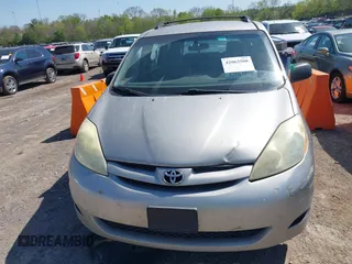 2006 Toyota Sienna CE with VIN 5TDZA23C36S495161, listed as a IAAI auction lot 42063508 with 220,637 mi miles. Bid and sale history available at carsss.com. Image 6.