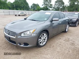 2014 Nissan Maxima S z VIN 1N4AA5AP7EC463582, wystawiony jako IAAI lot #42194403 z przebiegiem 153 719 mil mil oraz . Historia ofert i sprzedaży dostępna na DreamBid. Obrazek 17.