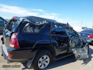 2005 Toyota 4Runner SR5 with VIN JTEZU14R750050441, listed as a IAAI auction lot 40070707 with 1 mi miles. Bid and sale history available at carsss.com. Image 13.