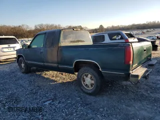 1996 GMC Sierra 1500 with VIN 2GTEC19W2T1531333, listed as a Copart auction lot 87290734 with 380,150 mi miles and Clean Title. Bid and sale history available at DreamBid. Image 2.