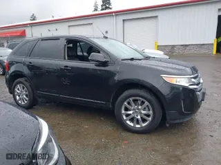 2014 Ford Edge SEL with VIN 2FMDK3JC6EBA83635, listed as a IAAI auction lot 41561343 with 113,534 mi miles. Bid and sale history available at carsss.com. Image 13.