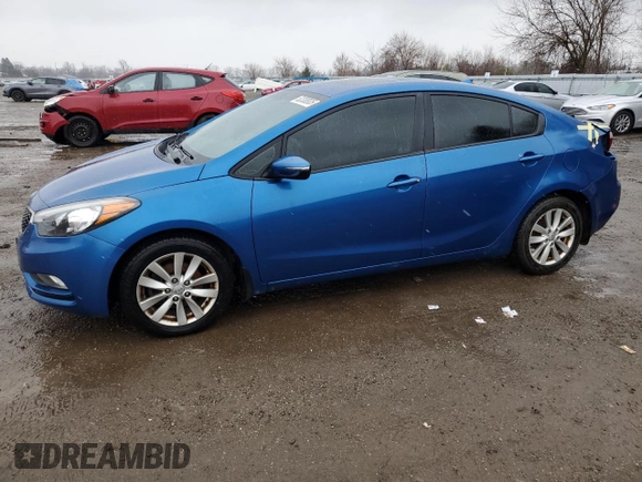 2014 Kia Forte LX with VIN KNAFX4A61E5189748, listed as a Copart auction lot 52330935 with 216,853 mi miles and Clean Title. Bid and sale history available at carsss.com. Image 1.