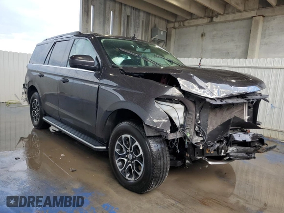 2022 Ford Expedition XLT with VIN 1FMJU1HT2NEA67041, listed as a Copart auction lot 79105524 with 37,203 mi miles and Non Repairable. Bid and sale history available at carsss.com. Image 4.