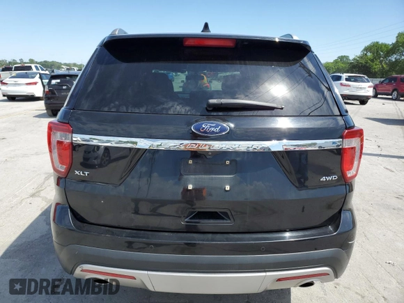 2017 Ford Explorer XLT z VIN 1FM5K8D84HGD52317, wystawiony jako Copart lot #58200565 z przebiegiem 111 962 mil mil oraz Szkoda całkowita • Salvage title. Historia ofert i sprzedaży dostępna na DreamBid. Obrazek 6.