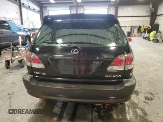 2002 Lexus RX 300 with VIN JTJHF10U120273913, listed as a Copart auction lot 73382834 with 353,348 mi miles and Salvage Title. Bid and sale history available at carsss.com. Image 6.