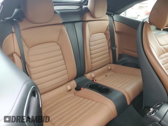 2019 Mercedes-Benz C 300 with VIN WDDWK8DB7KF927498, listed as a Copart auction lot 43358555 with 62,921 mi miles and Salvage Title. Bid and sale history available at carsss.com. Image 10.
