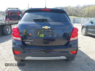 2022 Chevrolet Trax LT with VIN KL7CJPSM7NB568709, listed as a IAAI auction lot 42061802 with 28,995 mi miles and . Bid and sale history available at DreamBid. Image 17.