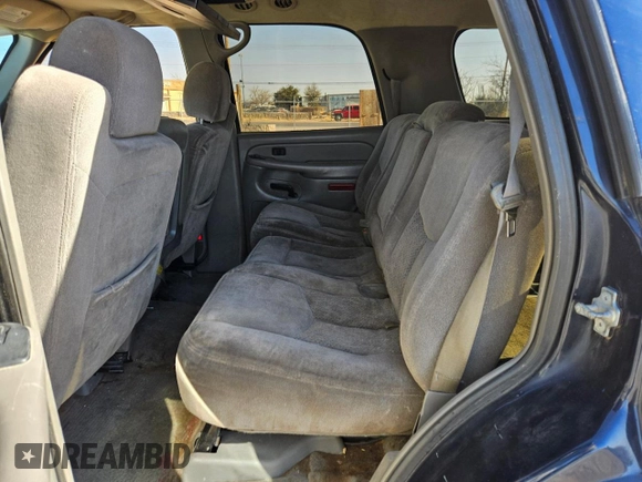 2004 Chevrolet Tahoe LS with VIN 1GNEC13V74R252086, listed as a Copart auction lot 49745185 with 259,159 mi miles and Clean Title. Bid and sale history available at carsss.com. Image 6.
