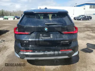 2023 BMW X1 xDrive28i z VIN WBX73EF04P5W99465, wystawiony jako Copart lot #55800655 z przebiegiem 53 799 mil mil oraz Tytuł czysty. Historia ofert i sprzedaży dostępna na DreamBid. Obrazek 6.