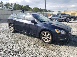 2016 Volvo V60 T5 Drive-E Premier with VIN YV140MEK0G1310506, listed as a Copart auction lot 71870594 with 130,451 mi miles and Salvage Title. Bid and sale history available at carsss.com. Image 4.