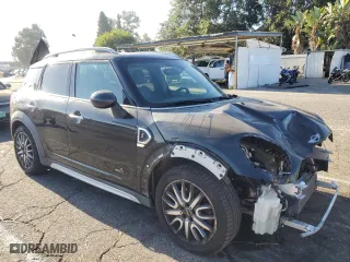 2017 MINI Countryman Cooper S with VIN WMZYT5C38H3D80926, listed as a Copart auction lot 67734084 with 83,129 mi miles and Salvage Title. Bid and sale history available at carsss.com. Image 4.