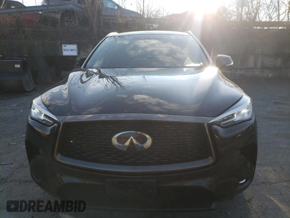 2021 Infiniti QX50 LUXE with VIN 3PCAJ5BB5MF100888, listed as a Copart auction lot 38772593 with 11,440 mi miles. Bid and sale history available at carsss.com. Image 5.