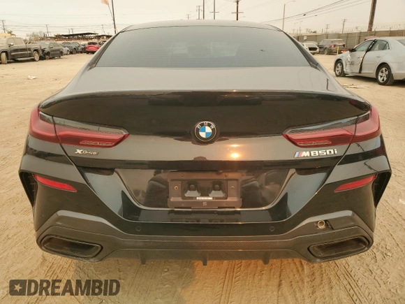 2022 BMW 8 Series M850i with VIN WBAGV8C02NCK08667, listed as a Copart auction lot 88255605 with 22,737 mi miles and Salvage title. Bid and sale history available at DreamBid. Image 6.
