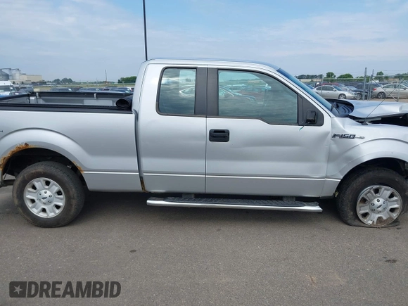 2012 Ford F-150 XL z VIN 1FTFX1EF4CKE22564, wystawiony jako IAAI lot #42444005 z przebiegiem 127 308 mil mil oraz . Historia ofert i sprzedaży dostępna na DreamBid. Obrazek 13.
