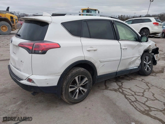 2018 Toyota RAV4 XLE with VIN JTMRFREV6JJ734927, listed as a IAAI auction lot 41510616 with 119,687 mi miles. Bid and sale history available at carsss.com. Image 4.