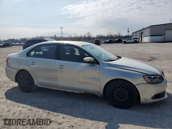 2011 Volkswagen Jetta Sedan SE w/Convenience & Sunroof PZEV with VIN 3VWDZ7AJ5BM308835, listed as a Copart auction lot 54054765 with 138,855 mi miles and Salvage Title. Bid and sale history available at carsss.com. Image 4.