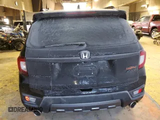 2023 Honda Passport TrailSport with VIN 5FNYF8H66PB028373, listed as a Copart auction lot 44258865 with 23,951 mi miles and Salvage Title. Bid and sale history available at carsss.com. Image 6.