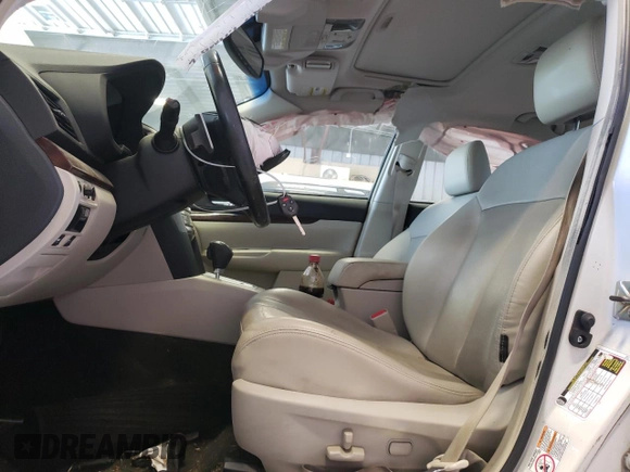 2014 Subaru Legacy z VIN 4S3BMCN67E3027388, wystawiony jako Copart lot #61457714 z przebiegiem Nie podano mil oraz Szkoda całkowita • Salvage title. Historia ofert i sprzedaży dostępna na DreamBid. Obrazek 7.
