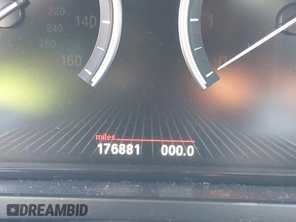 2013 BMW 7 Series 740i with VIN WBAYA6C51DD143836, listed as a IAAI auction lot 39215782 with 176,881 mi miles and . Bid and sale history available at DreamBid. Image 14.