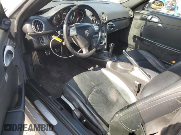 2006 Porsche Boxster z VIN WP0CA29806U711990, wystawiony jako Copart lot #56735625 z przebiegiem 110 892 mil mil oraz Czysty tytuł • Clean title. Historia ofert i sprzedaży dostępna na DreamBid. Obrazek 8.