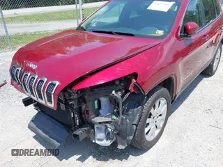 2016 Jeep Cherokee Limited with VIN 1C4PJMDB3GW267073, listed as a IAAI auction lot 42457201 with 84,325 mi miles and . Bid and sale history available at DreamBid. Image 17.
