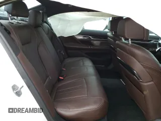 2019 BMW 7 Series 740i with VIN WBA7E2C57KB217178, listed as a Copart auction lot 44289243 with 0 mi miles. Bid and sale history available at carsss.com. Image 10.