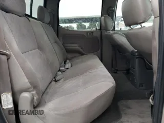 2003 Toyota Tacoma PreRunner z VIN 5TEGM92N83Z150930, wystawiony jako Copart lot #73320824 z przebiegiem 237 657 mil mil oraz Szkoda całkowita • Salvage title. Historia ofert i sprzedaży dostępna na DreamBid. Obrazek 10.