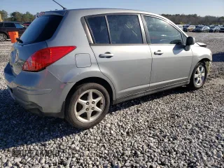 2010 Nissan Versa 1.8 SL with VIN 3N1BC1CPXAL452642, listed as a Copart auction lot 48293175 with 139,716 mi miles and Salvage Title. Bid and sale history available at carsss.com. Image 3.