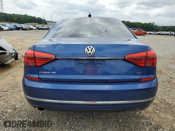 2016 Volkswagen Passat SEL Premium z VIN 1VWCS7A32GC022287, wystawiony jako Copart lot #57116525 z przebiegiem 71 309 mil mil oraz Szkoda całkowita • Salvage title. Historia ofert i sprzedaży dostępna na DreamBid. Obrazek 6.