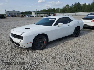 2019 Dodge Challenger SXT z VIN 2C3CDZAG1KH591296, wystawiony jako Copart lot #52976445 z przebiegiem 60 158 mil mil oraz Szkoda całkowita • Salvage title. Historia ofert i sprzedaży dostępna na DreamBid. Obrazek 1.