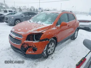 2016 Chevrolet Trax LT z VIN KL7CJLSB8GB698542, wystawiony jako IAAI lot #41404696 z przebiegiem 108 826 mil mil oraz . Historia ofert i sprzedaży dostępna na DreamBid. Obrazek 2.