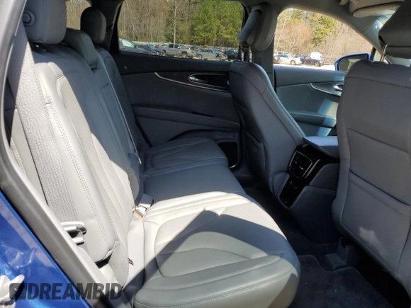 2020 Lincoln Nautilus Reserve z VIN 2LMPJ8KPXLBL11233, wystawiony jako Copart lot #51326025 z przebiegiem Nie podano mil oraz Szkoda całkowita • Salvage title. Historia ofert i sprzedaży dostępna na DreamBid. Obrazek 11.