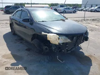 2013 Toyota Camry L with VIN 4T1BF1FK7DU692807, listed as a IAAI auction lot 42013200 with 1 mi miles. Bid and sale history available at carsss.com. Image 1.