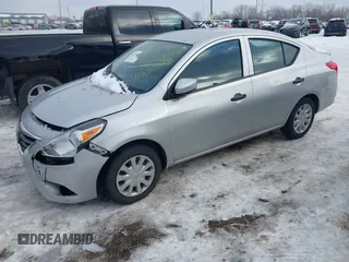 2016 Nissan Versa SV with VIN 3N1CN7AP5GL809383, listed as a IAAI auction lot 41330303 with 101,375 mi miles. Bid and sale history available at carsss.com. Image 2.