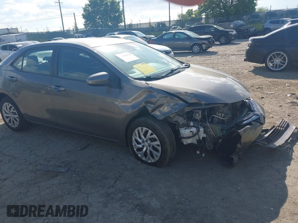 2018 Toyota Corolla L z VIN 2T1BURHE9JC971913, wystawiony jako IAAI lot #42220378 z przebiegiem 113 437 mil mil oraz . Historia ofert i sprzedaży dostępna na DreamBid. Obrazek 1.