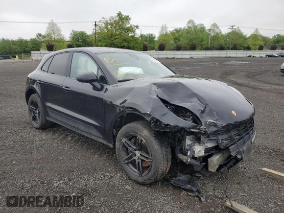 2018 Porsche Macan с VIN WP1AA2A5XJLB09152, выставлен на аукционе Copart как лот 56854105 с пробегом Не указан миль и Списание • Salvage title. История ставок и продаж доступна на DreamBid. Изображение 4.