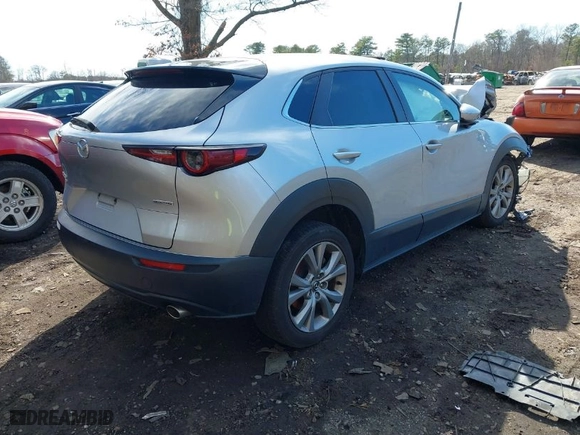 2021 Mazda CX-30 Select with VIN 3MVDMBBL3MM224650, listed as a IAAI auction lot 41524469 with 105,339 mi miles. Bid and sale history available at carsss.com. Image 4.