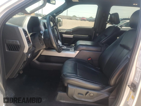 2019 Ford F-150 XL z VIN 1FTEW1EP3KFB67369, wystawiony jako Copart lot #61282335 z przebiegiem 137 086 mil mil oraz Szkoda całkowita • Salvage title. Historia ofert i sprzedaży dostępna na DreamBid. Obrazek 7.