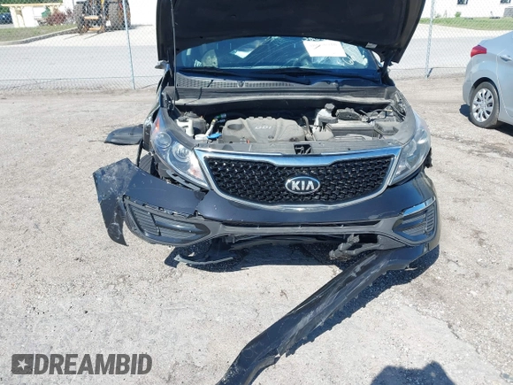 2015 Kia Sportage LX with VIN KNDPB3AC6F7707946, listed as a IAAI auction lot 41798289 with Not Provided miles and . Bid and sale history available at carsss.com. Image 12.