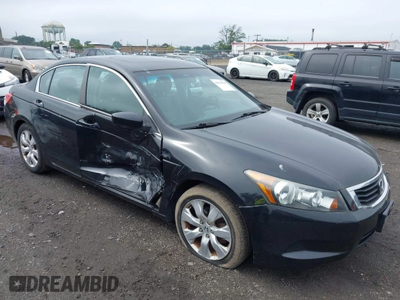 2009 Honda Accord EX-L z VIN 1HGCP26899A075645, wystawiony jako IAAI lot #42523563 z przebiegiem 137 843 mil mil oraz . Historia ofert i sprzedaży dostępna na DreamBid. Obrazek 1.