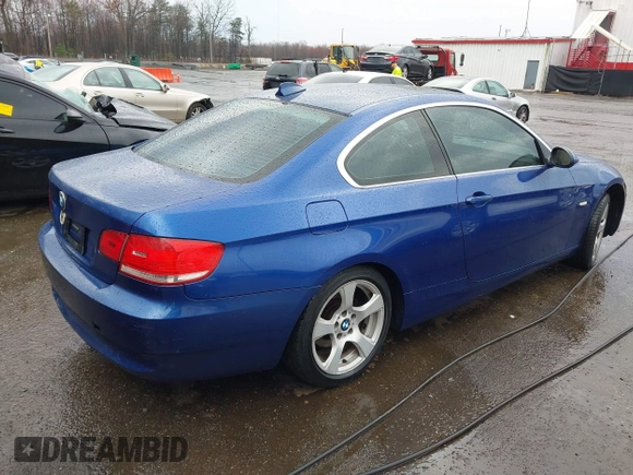 2007 BMW 3 Series 328i z VIN WBAWB335X7P130881, wystawiony jako IAAI lot #41863080 z przebiegiem 248 856 mil mil oraz . Historia ofert i sprzedaży dostępna na DreamBid. Obrazek 4.