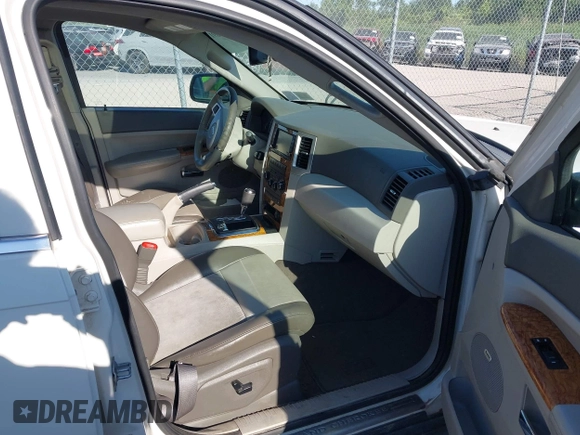 2010 Jeep Grand Cherokee Limited with VIN 1J4RR5GT2AC133380, listed as a IAAI auction lot 42797091 with 196,060 mi miles and . Bid and sale history available at DreamBid. Image 5.