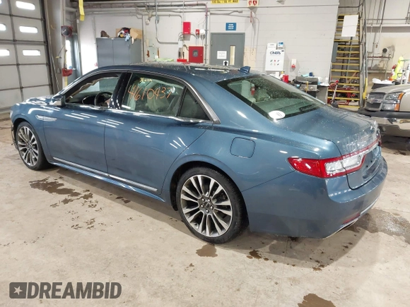2020 Lincoln Continental Standard with VIN 1LN6L9PK5L5608533, listed as a IAAI auction lot 41610437 with 31,610 mi miles. Bid and sale history available at carsss.com. Image 3.